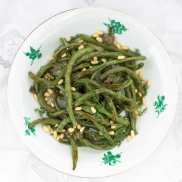 green beans with wild fennel, capers and pine nuts
